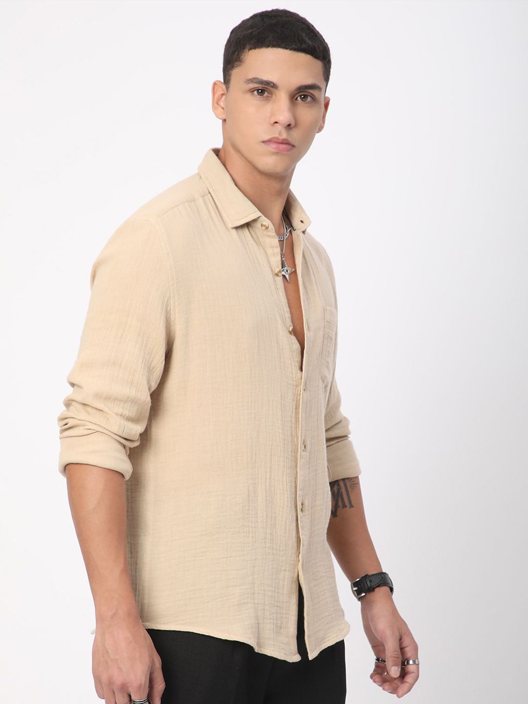 VASTRADO Men Classic Fit Spread Collar Solid Cotton Casual Shirt