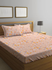 Myntra Elegant Homes Peach Geometric Polycotton 300 TC Cadar Katil Halus King dengan 2 Sarung Bantal-98 x 87 inci