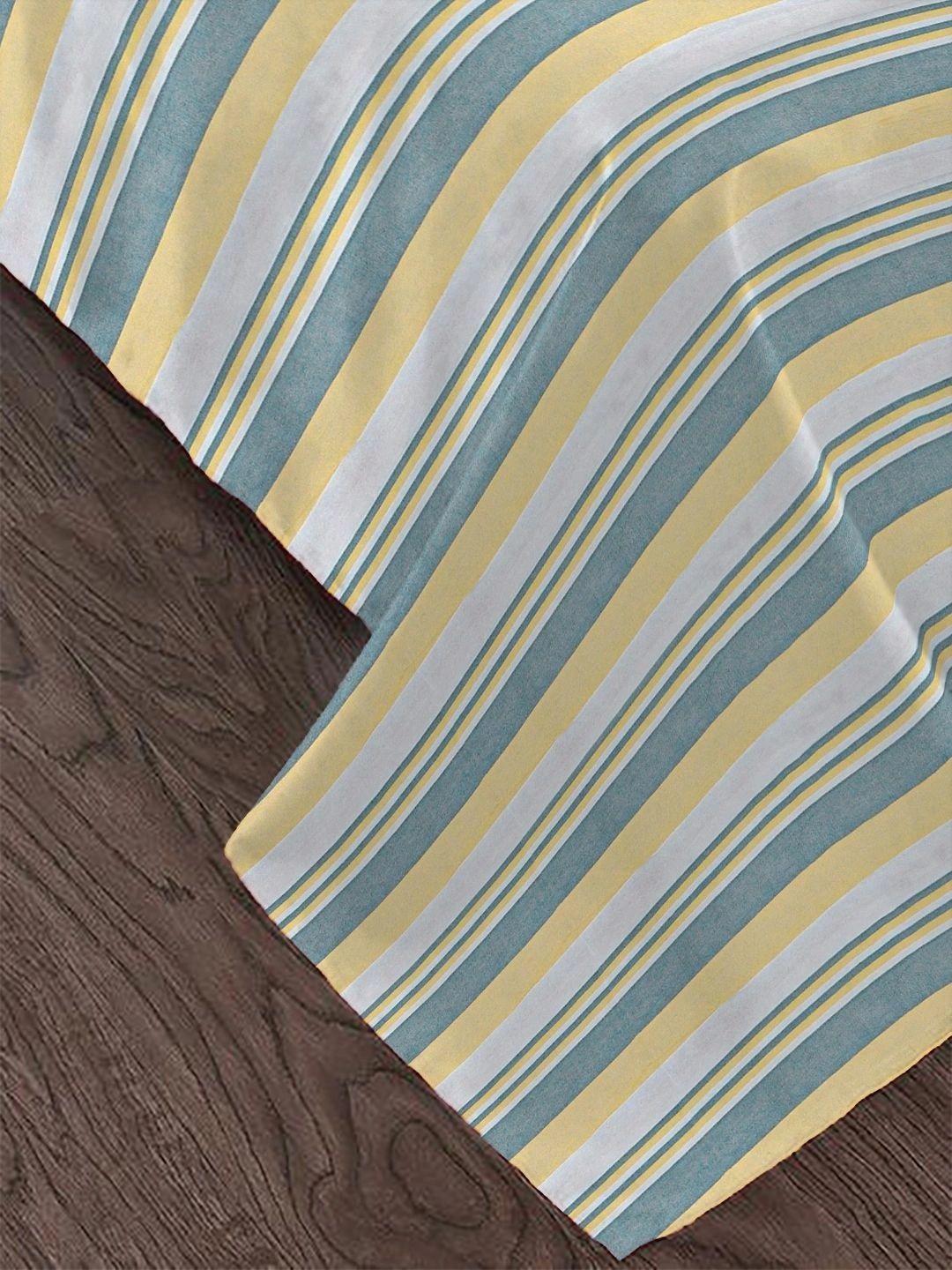 Myntra Elegant Homes Green Striped Pure Cotton Double Bedcover With 2 Pillow Cover