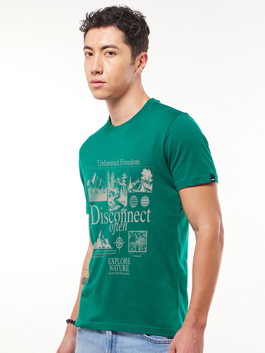 Bewakoof Men Typography Printed Round Neck Pure Cotton T-shirt