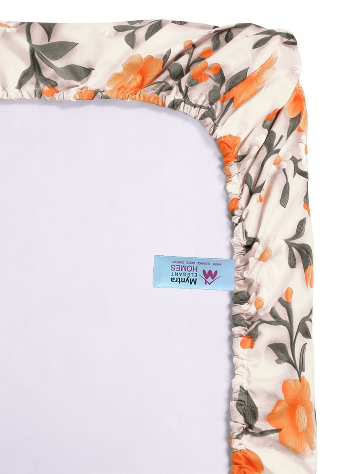 Myntra Elegant Cream Floral Printed Dilengkapi 300 TC King 7D Cadar & 2 Sarung Bantal