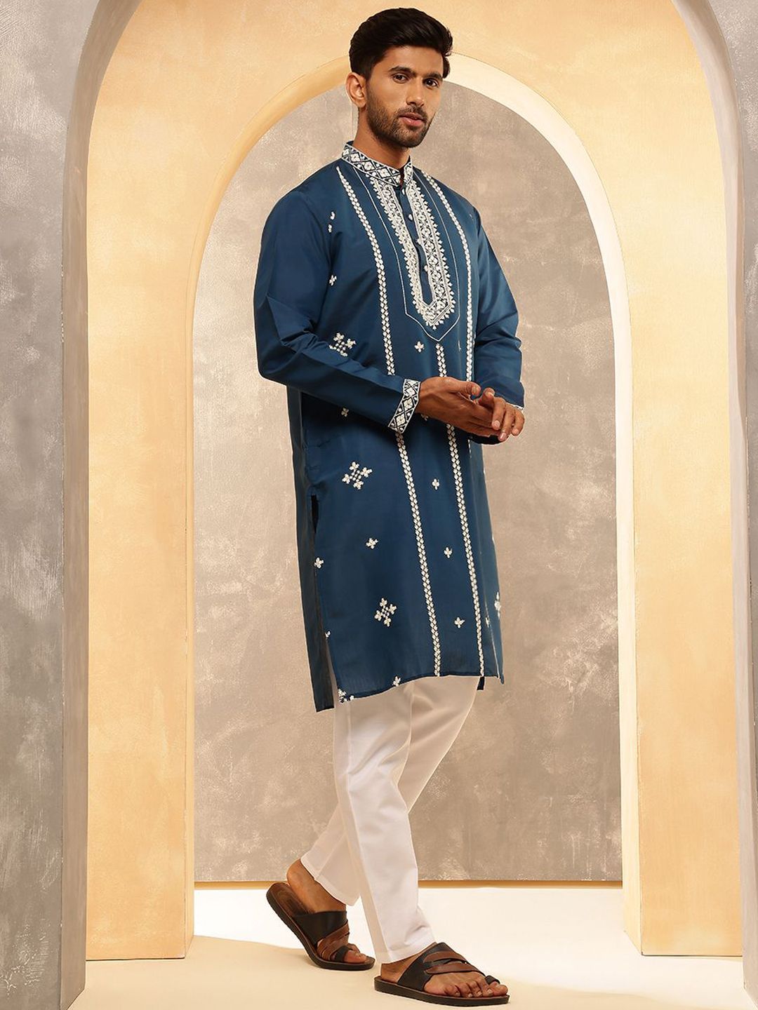 Anouk Men Floral Embroidered Kurta with Pyjama