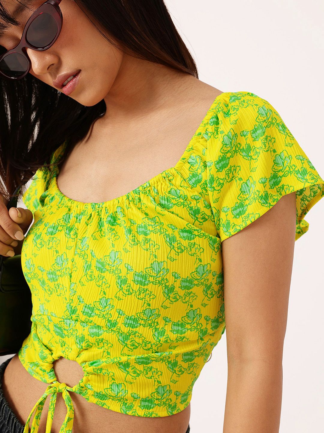 DressBerry Lush Loveliness Floral Keyhole Tie Crop Top