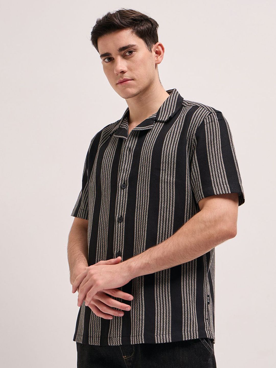 THE BEAR HOUSE Men Cuban Collar Multi Striped Casual Shirt
