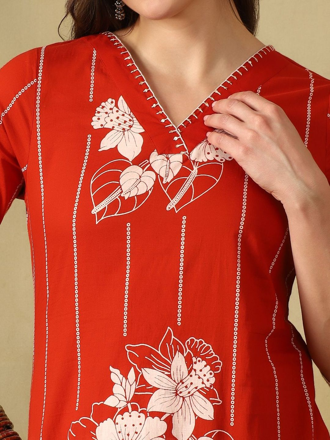 Mamicha Women Floral Printed Regular Pure Cotton Kurta with Trousers & With Dupatta