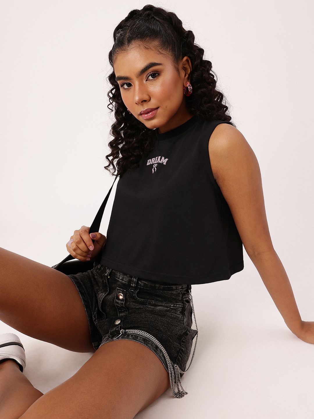 DressBerry Grunge Glam Printed Boxy Fit Crop Tshirts