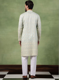 SOJANYA Men Embroidered Sequinned Kurta