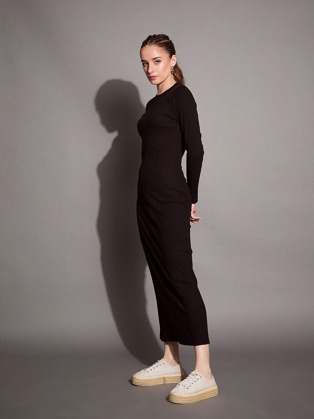 SASSAFRAS BASICS Solid Round neck Bodycon Maxi Dress