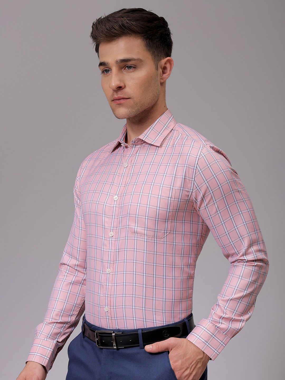 The Indian Garage Co. X Luxe Men Slim Fit Opaque Checked Formal Shirt
