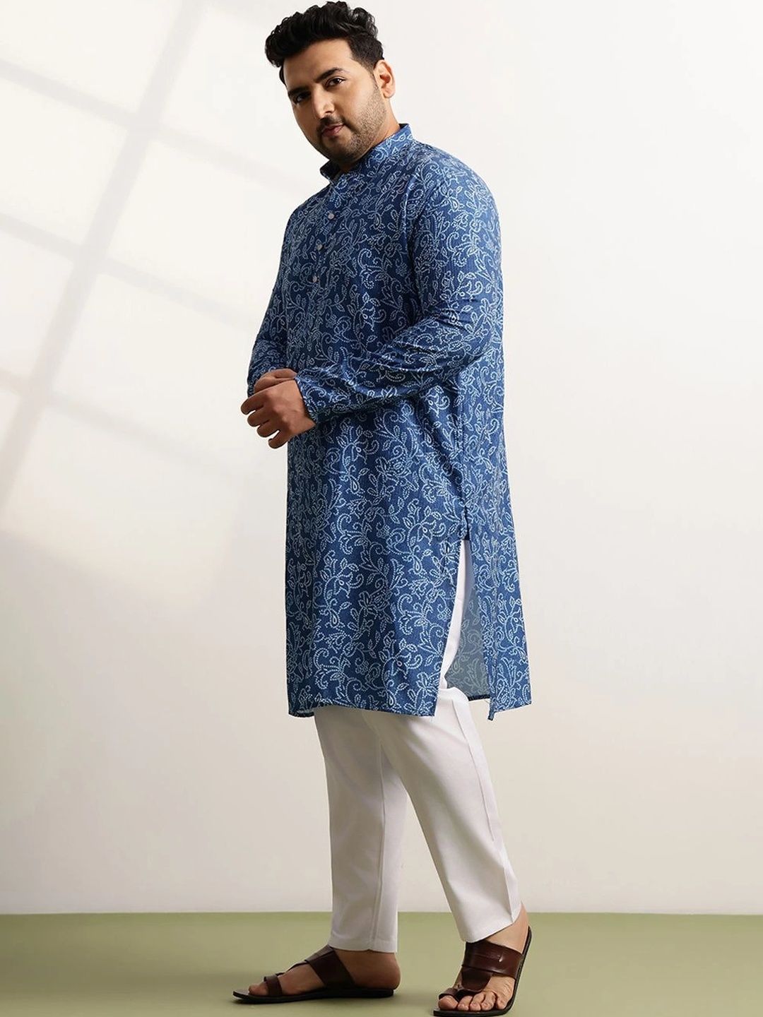 SOJANYA PLUS Men Ethnic Motifs Printed Regular Kurta with Pyjamas
