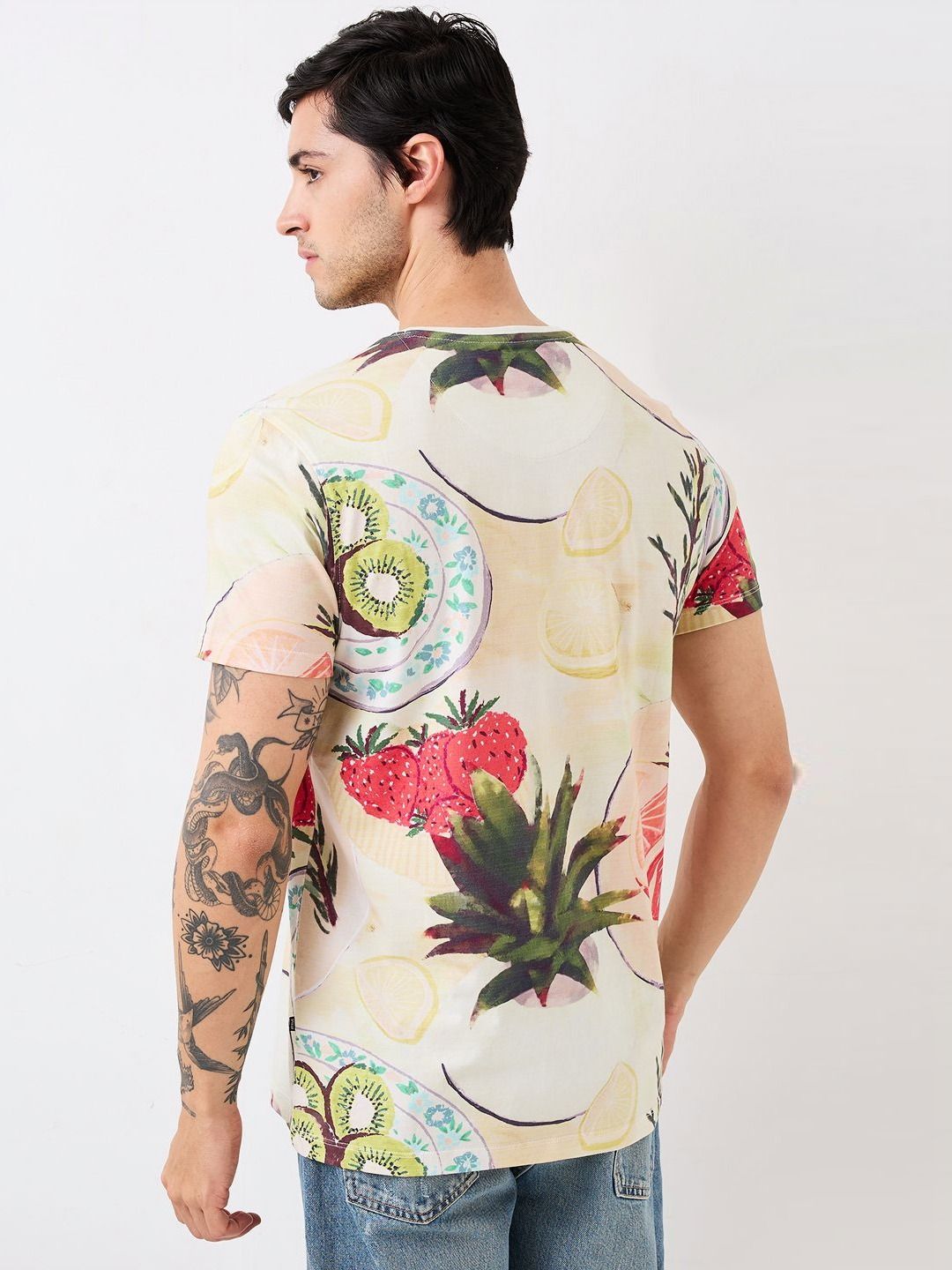SPYKAR Men Graphic Printed Round Neck Cotton Slim Fit T-shirt