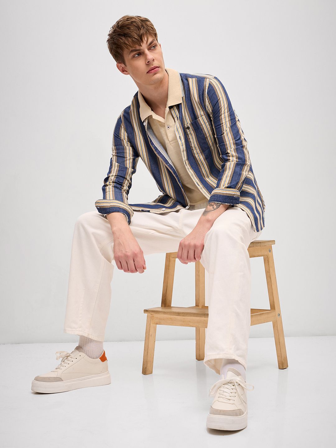 THE BEAR HOUSE Men Spread Collar Multi Striped Cotton Slim Fit Casual Shirt