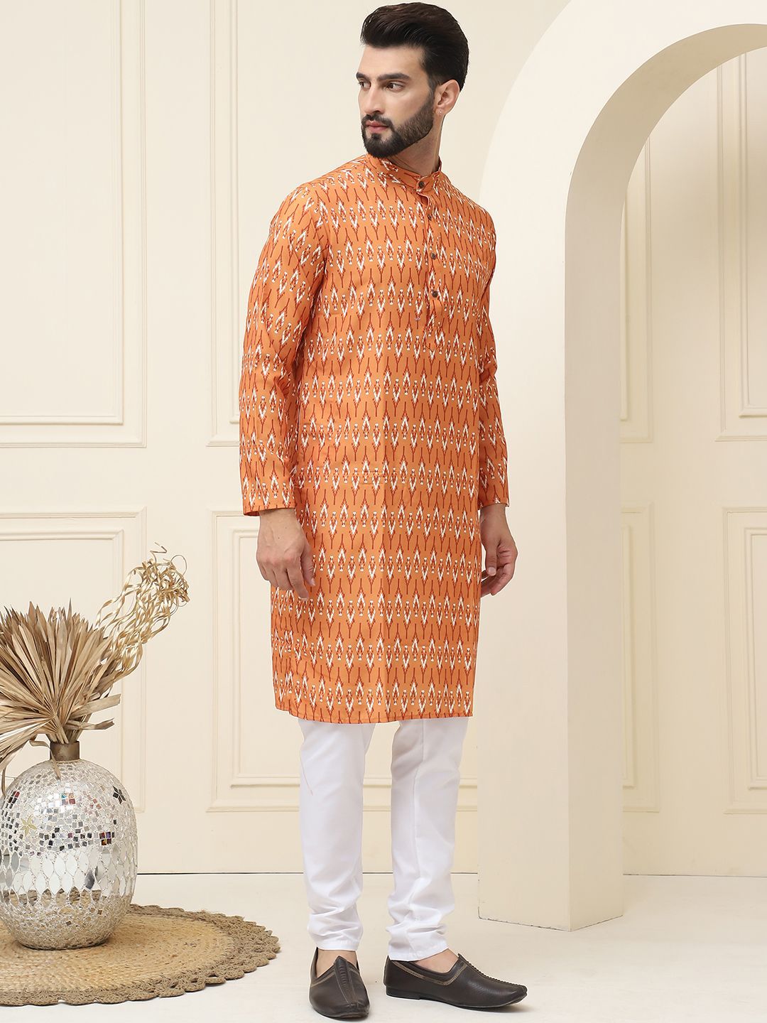 SOJANYA Ethnic Motifs Printed Regular Pure Cotton Kurta With Pyjama