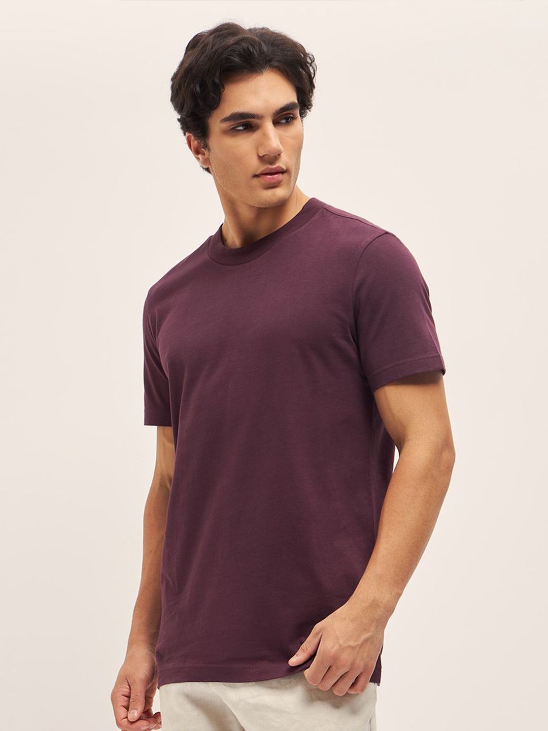 THE BEAR HOUSE Men Solid Crew Neck Pure Cotton T-Shirt