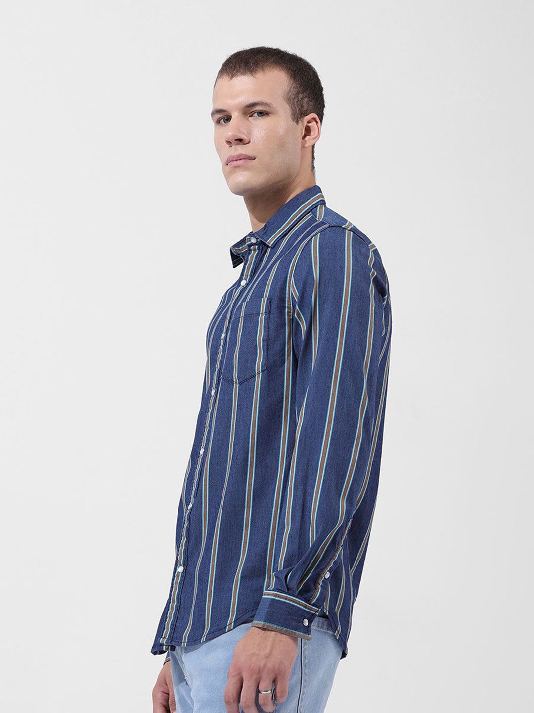 The Indian Garage Co Slim Fit Multi Stripes Striped Cutaway Collar Casual Shirt