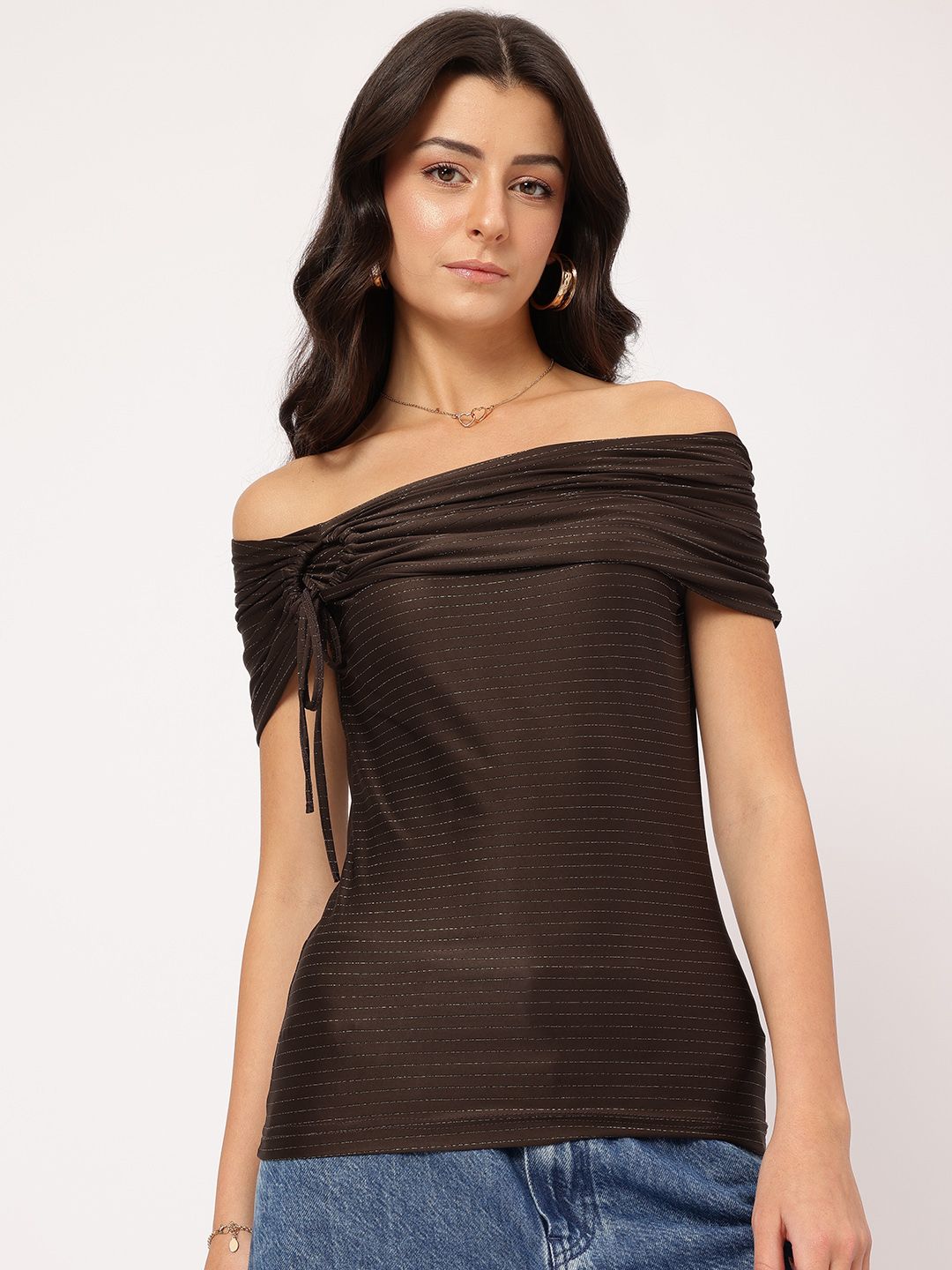 DressBerry Trendsetter Queen Off-Shoulder Striped Cut-Out Ring Detail Fitted Top