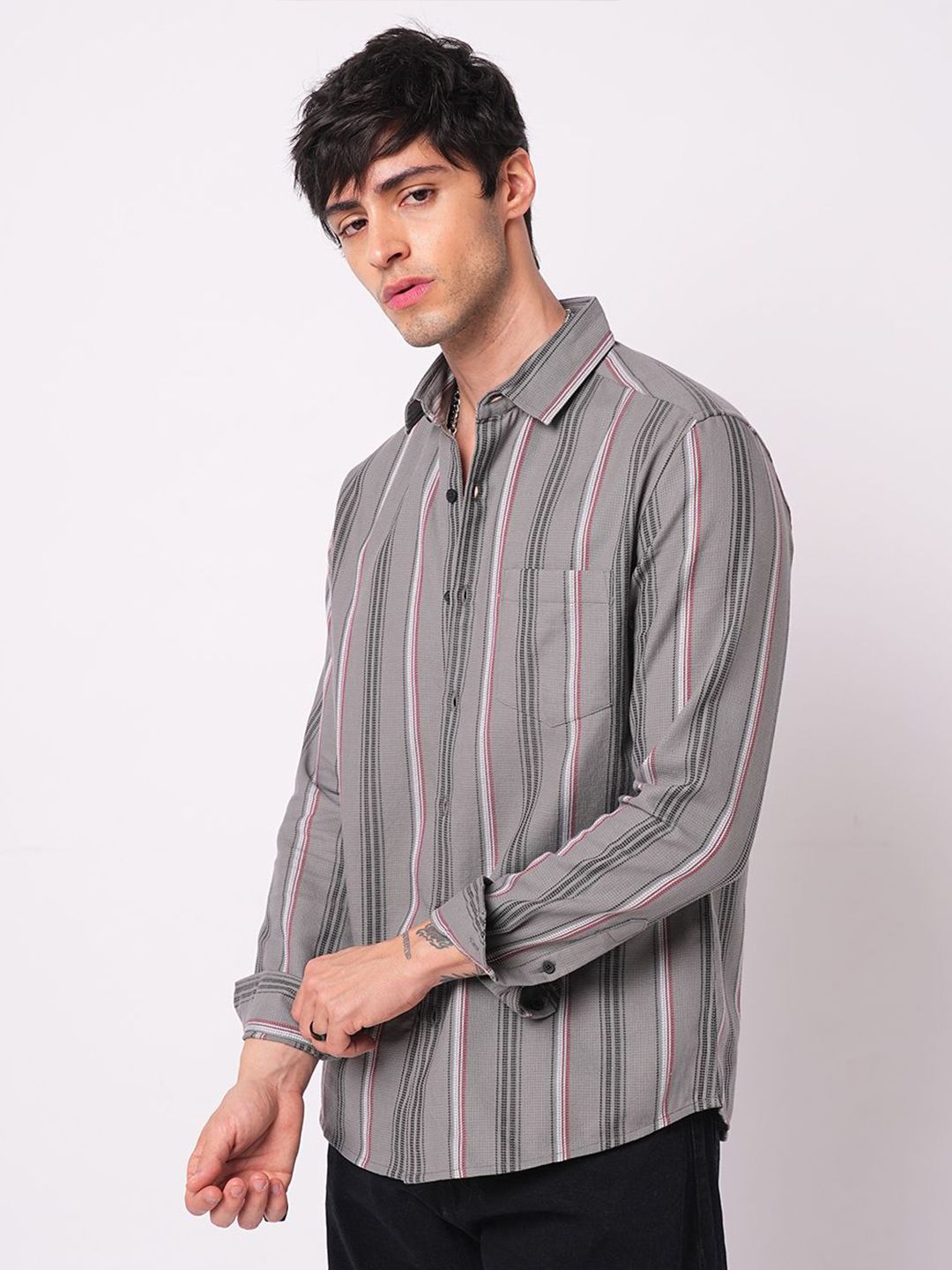 VASTRADO Men Classic Slim Fit Vertical Striped Spread Collar Cotton Casual Shirt