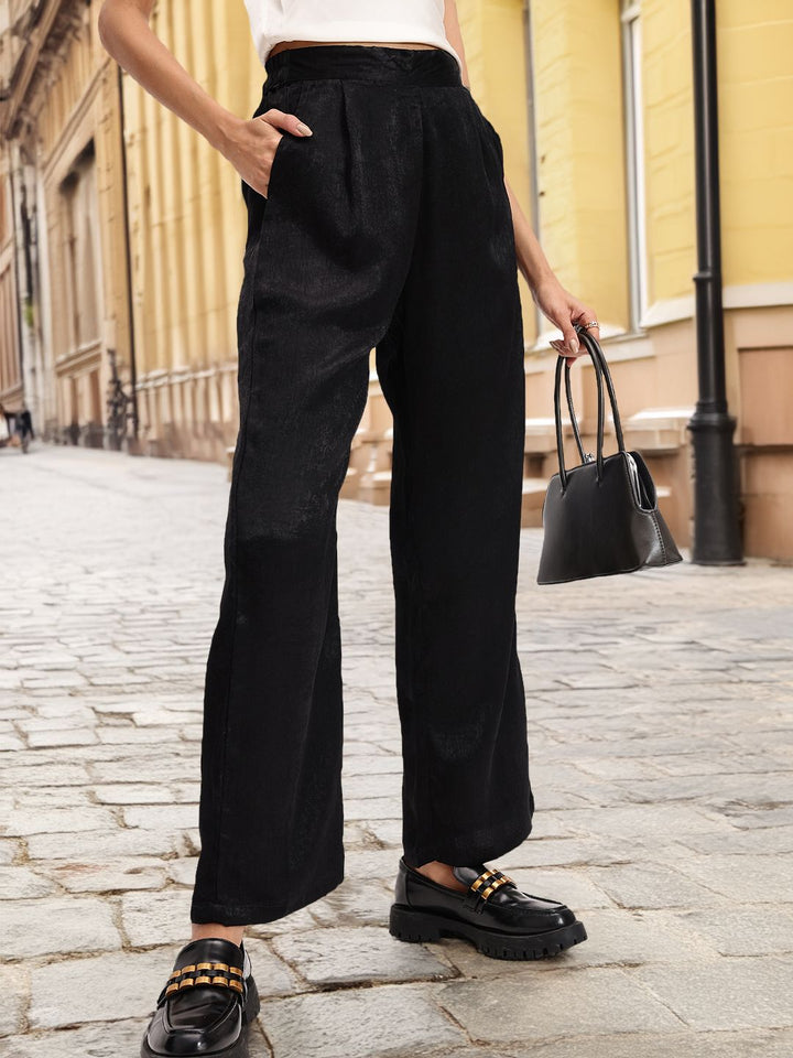 DressBerry Women Essential Pleated Flare Trousers