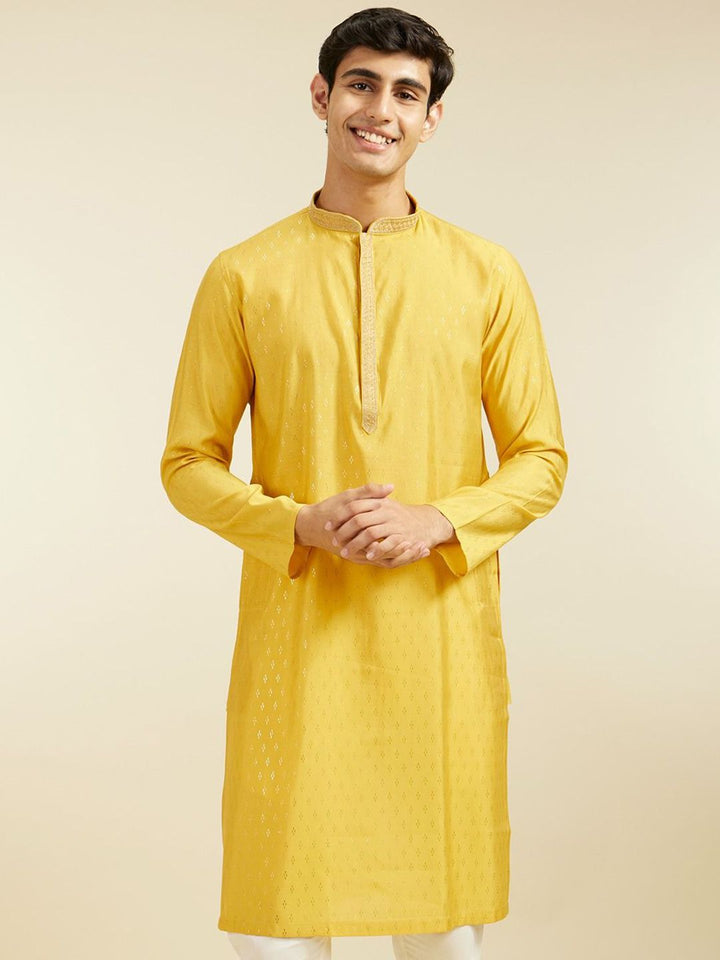 Diwas by Manyavar Geometric Woven Design Mandarin Collar Straight Kurta