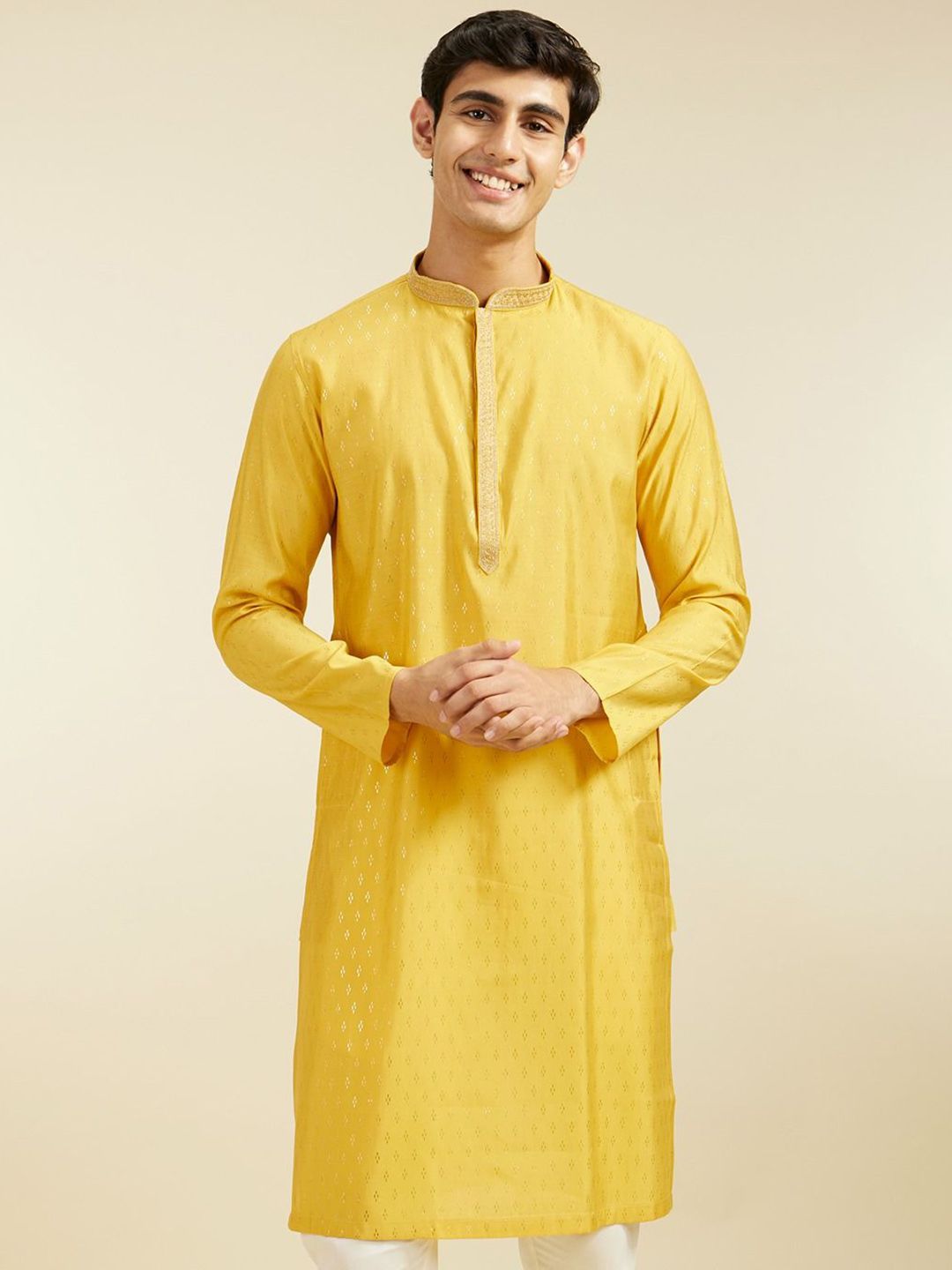 Diwas by Manyavar Geometric Woven Design Mandarin Collar Straight Kurta