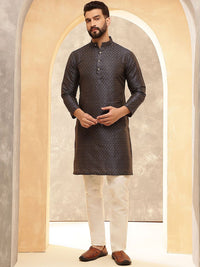 Anouk Kelabu Geometrik Bersulam Kolar Jalur Kurta Lurus