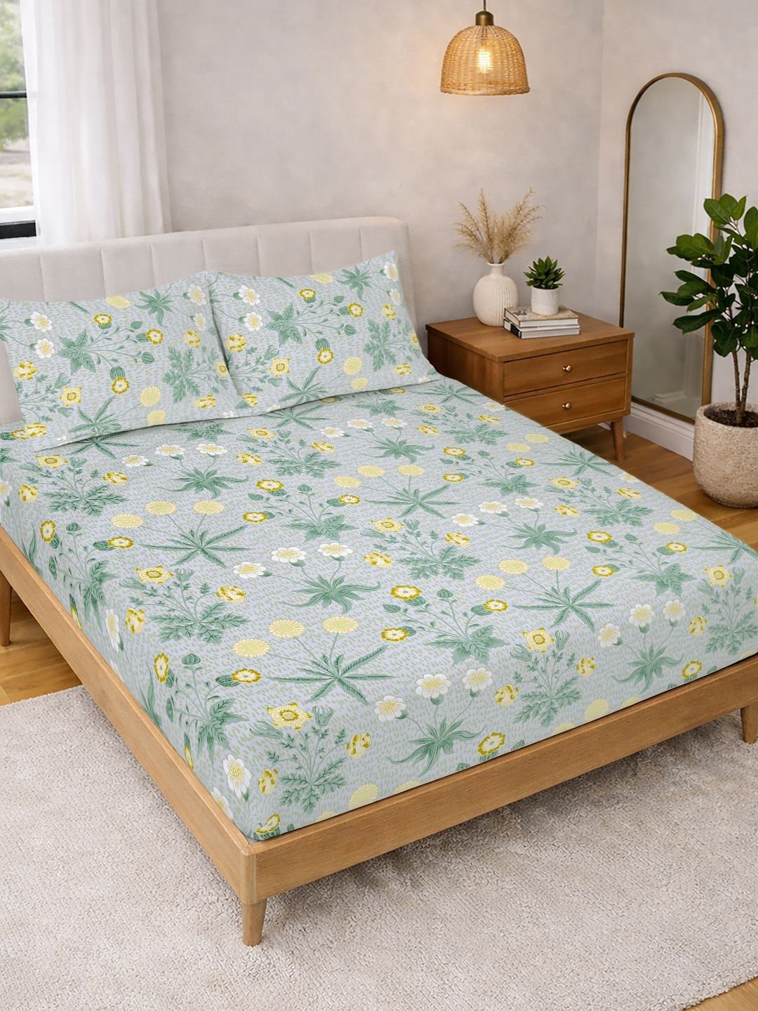 Myntra Elegant Homes Green Floral 300 TC King Double Bedsheet with 2 Pillow Covers