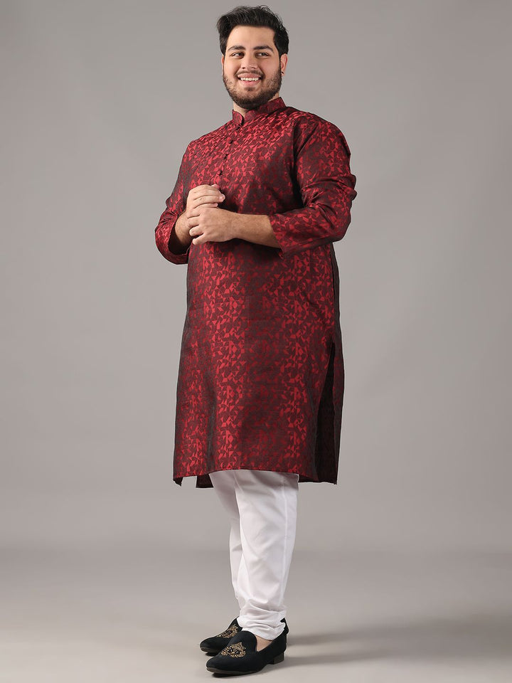 SOJANYA PLUS Plus Size Men Geometric Woven Design Straight Kurta With Pyjamas