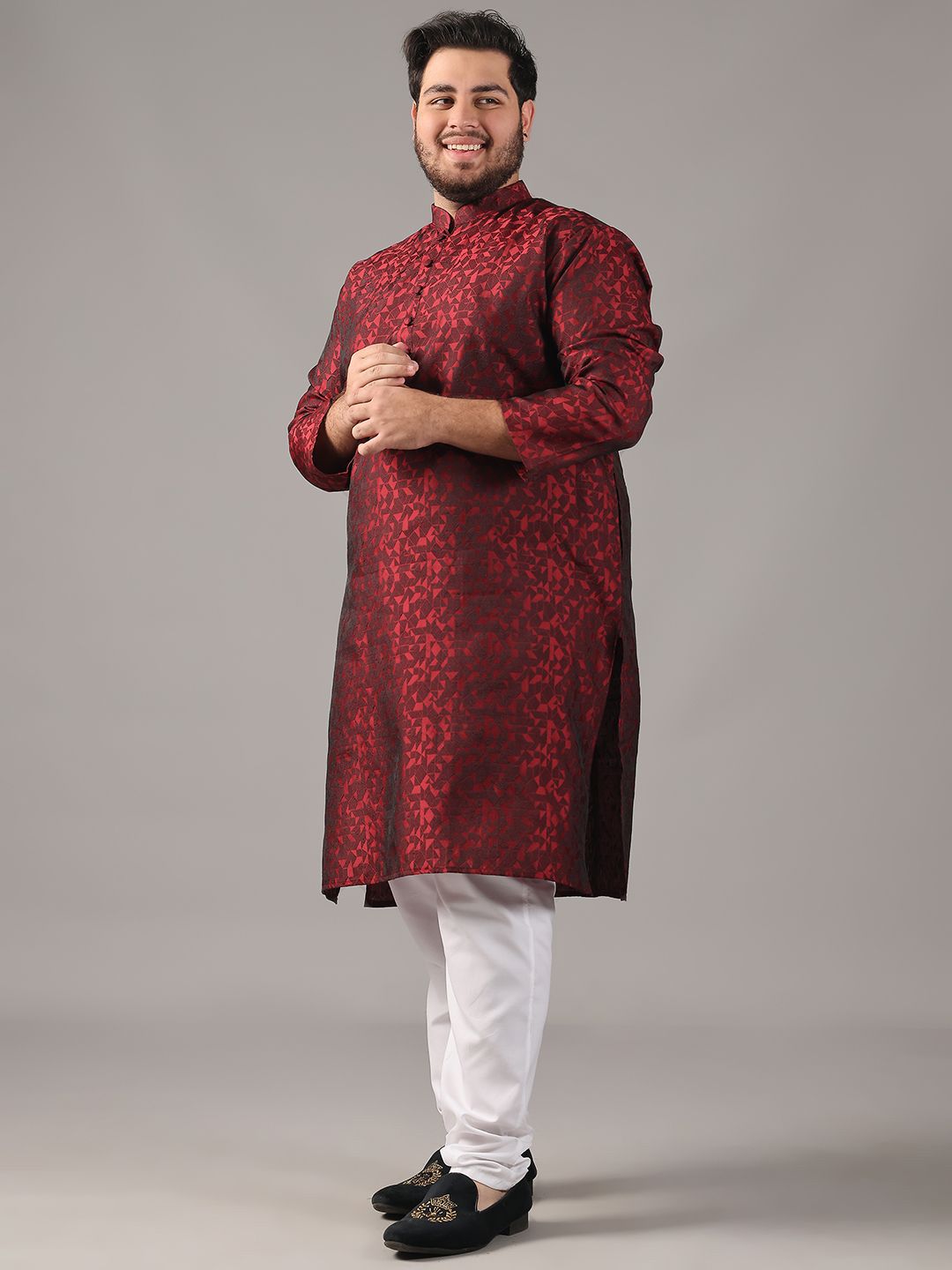 SOJANYA PLUS Plus Size Men Geometric Woven Design Straight Kurta With Pyjamas