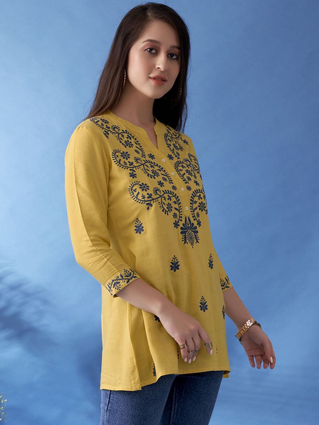 Anouk Floral Embroidered Mandarin Collar Straight Short Kurti