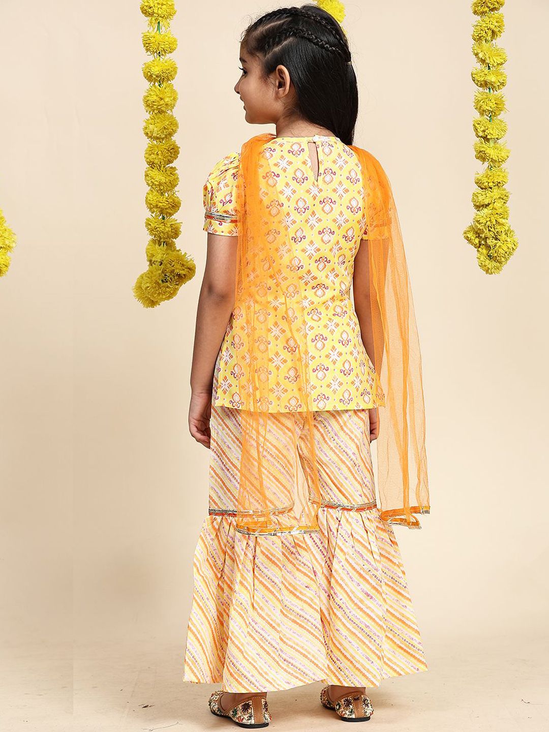 Cutiekins Girls Geometric Printed Gotta Patti Straight Kurta With Sharara & Dupatta