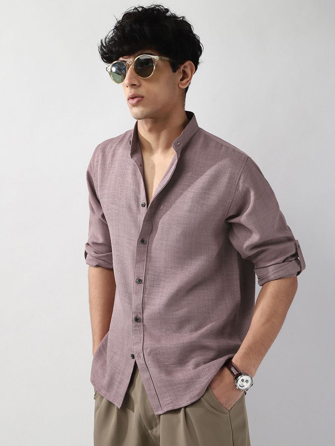 Urbano Fashion Men Purple Solid Linen Full Sleeve Relaxed Fit Mandarin Collar Casual Shirt