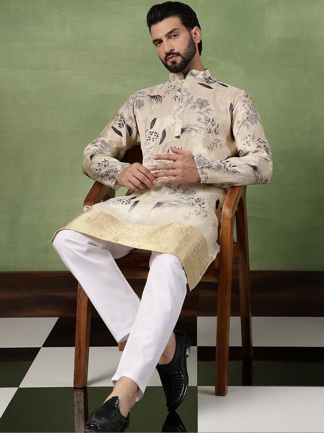 SOJANYA Men Printed Kurta