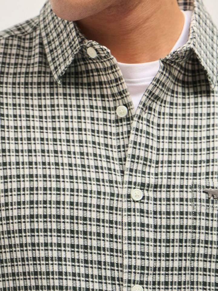 THE BEAR HOUSE Men Slim Fit Micro Checked Spread Collar Cotton Casual Shirt