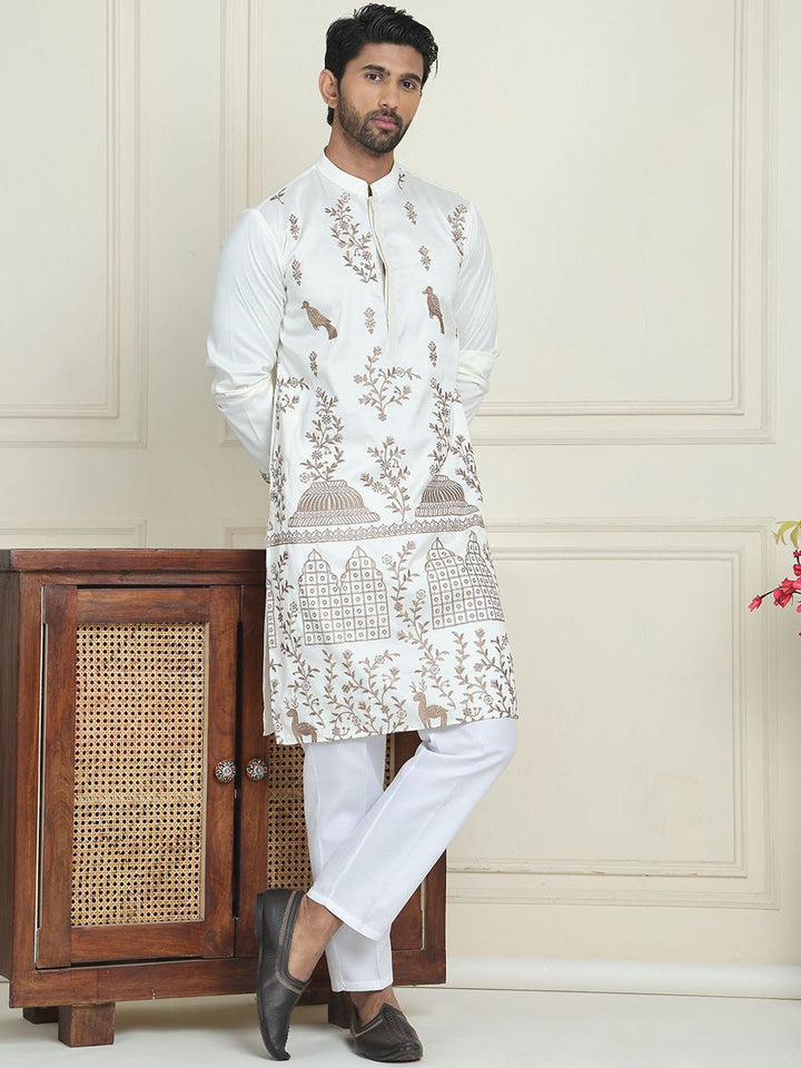 Jompers Ethnic Motifs Embroidered Mandarin Collar Straight Kurta  with Pyjamas