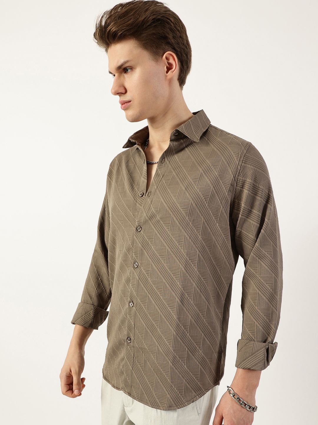 Thomas Scott Men Premium Spread Collar Textured Solid Slim Fit Casual Shirt