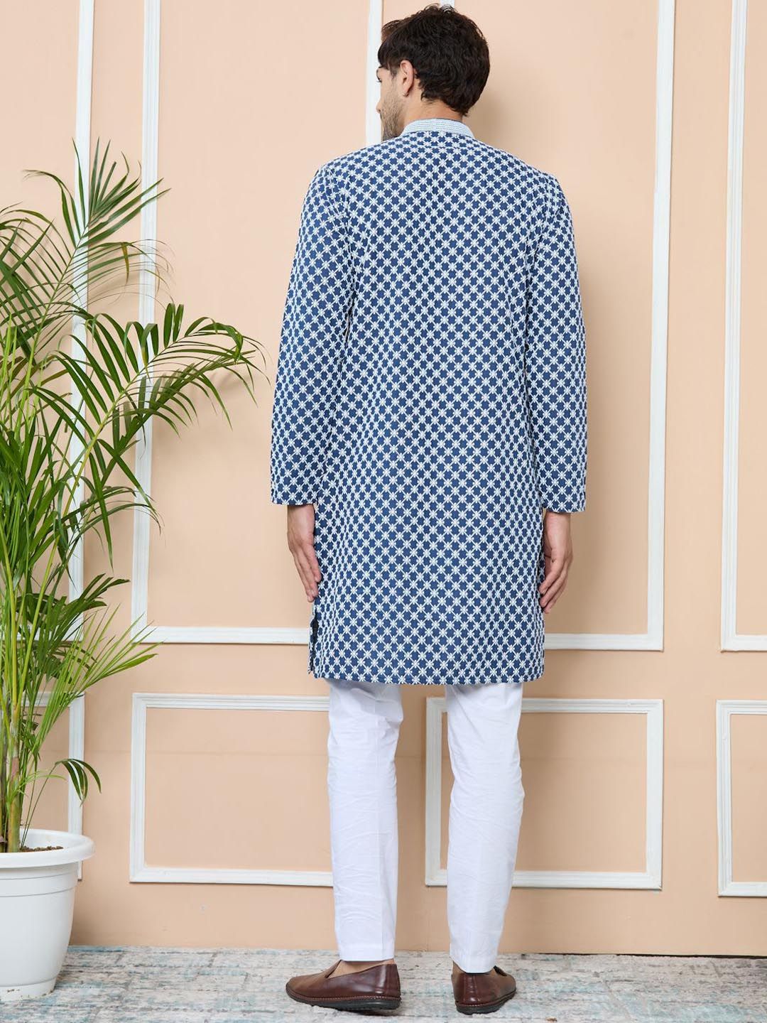 See Designs Men Ethnic Motifs Embroidered Regular Thread Work Kurta with Pyjamas