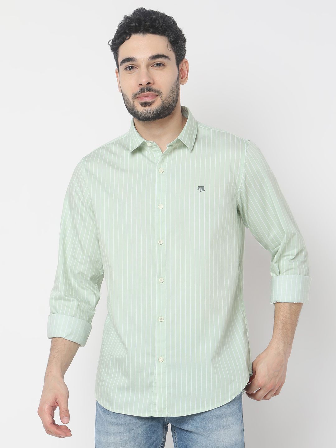 SPYKAR Slim Fit Opaque Striped Casual Shirt