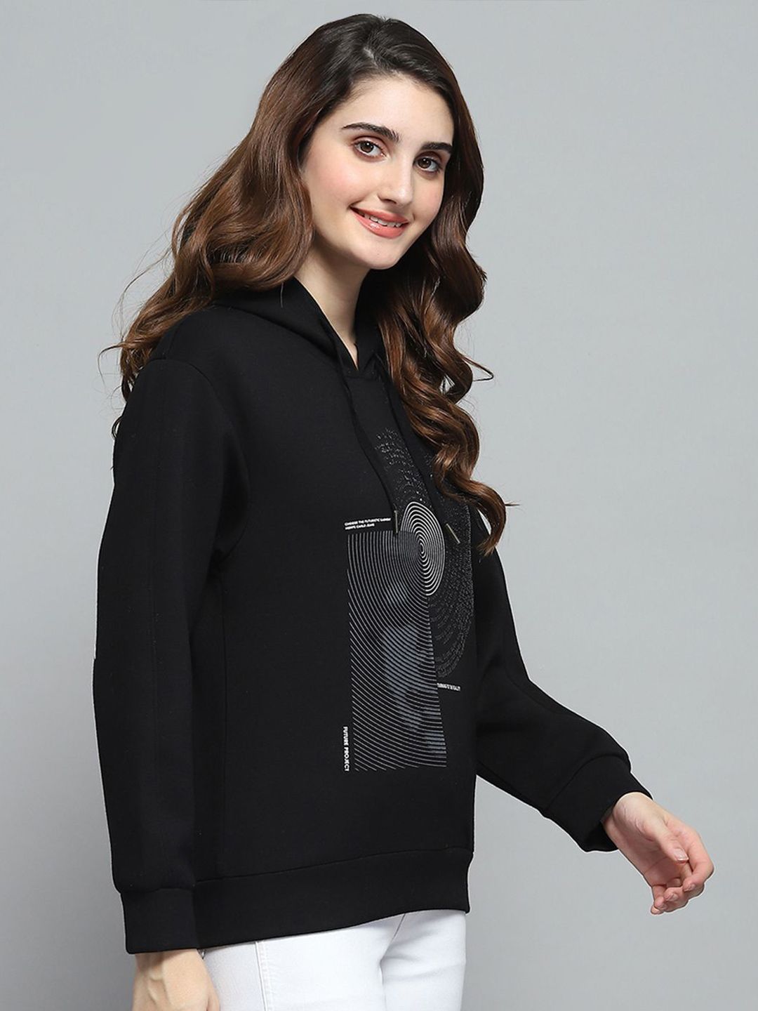 Monte Carlo Wanita Grafik Bercetak Bertindak Sweatshirt