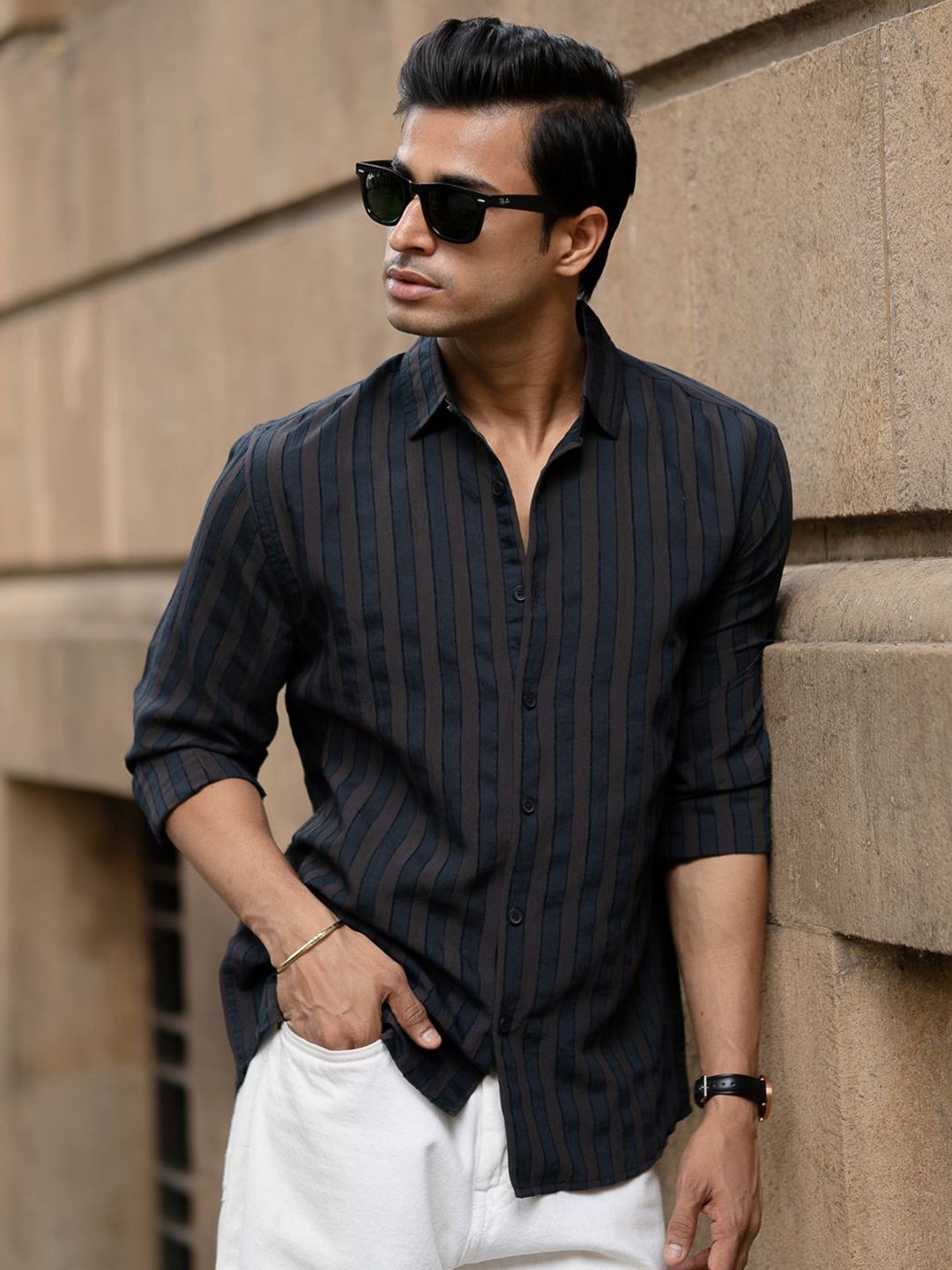 Powerlook Men Vertical Striped Spread Collar Casual Shirt