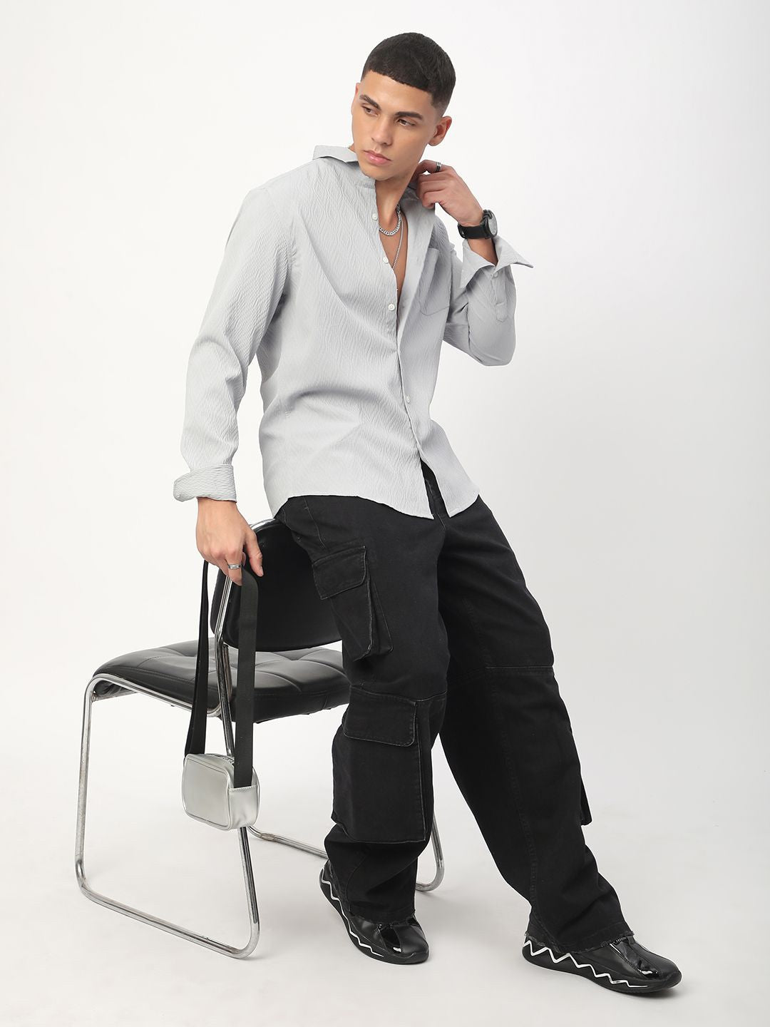 VASTRADO Men Classic Spread Collar Vertical Stripes Self Design Slim Fit Casual Shirt