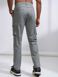 HIGHLANDER Men Mid-Rise Flat-Front Straight Fit Cargos Trousers