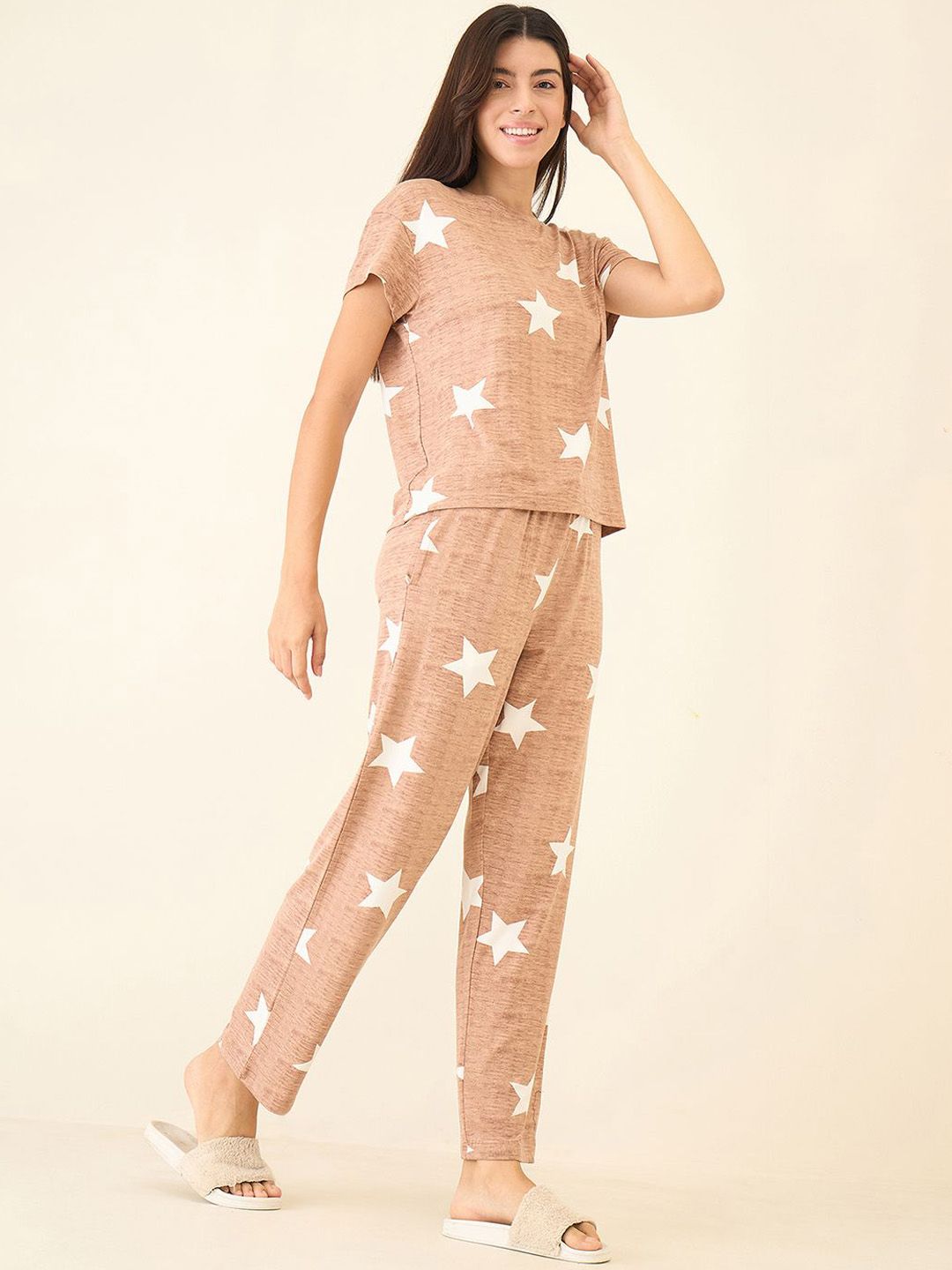 Sweet Dreams Women Printed Top & Pajamas Night Suit