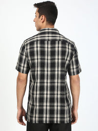 Bene Kleed Men Tartan Checked Cuban Collar Cotton Casual Shirt