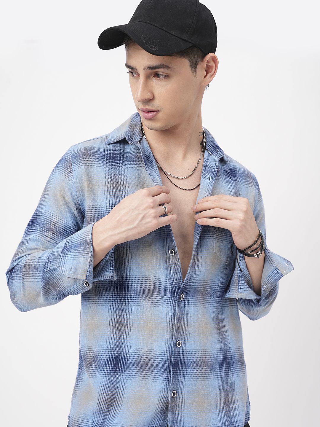 VASTRADO Men Classic Fit Spread Collar Checked Cotton Casual Shirt