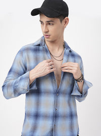 VASTRADO Men Classic Fit Spread Collar Checked Cotton Casual Shirt