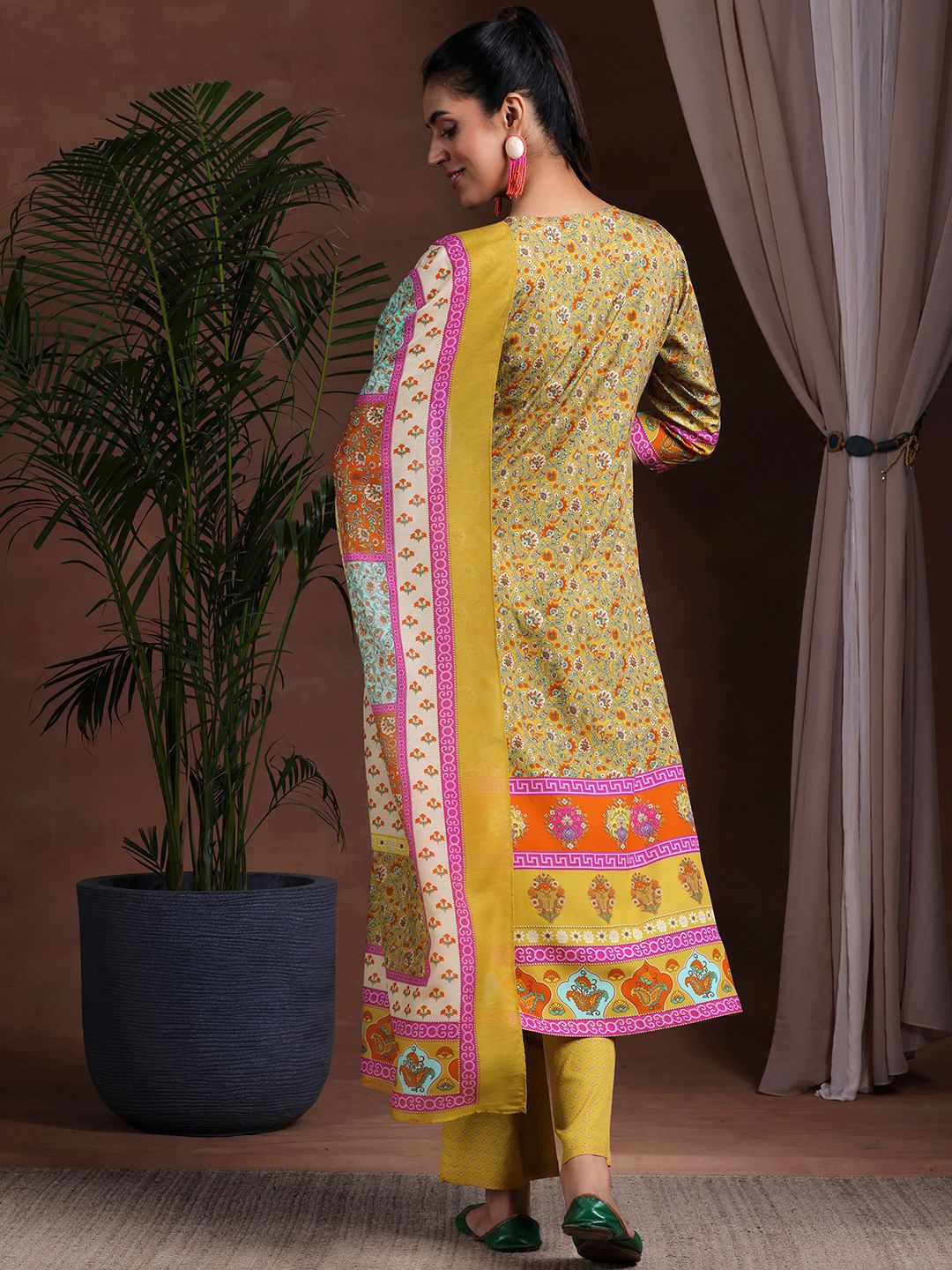 Libas Ethnic Motifs Printed Kurta with Trousers & Dupatta
