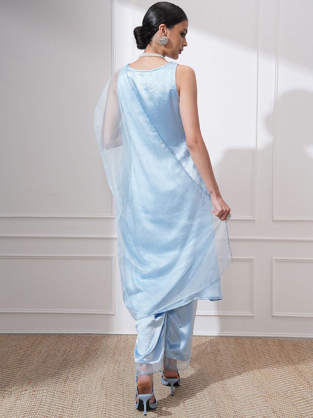 Vishudh Women Ethnic Motifs Embroidered Regular Thread Work Kurta with Trousers & With Dupatta