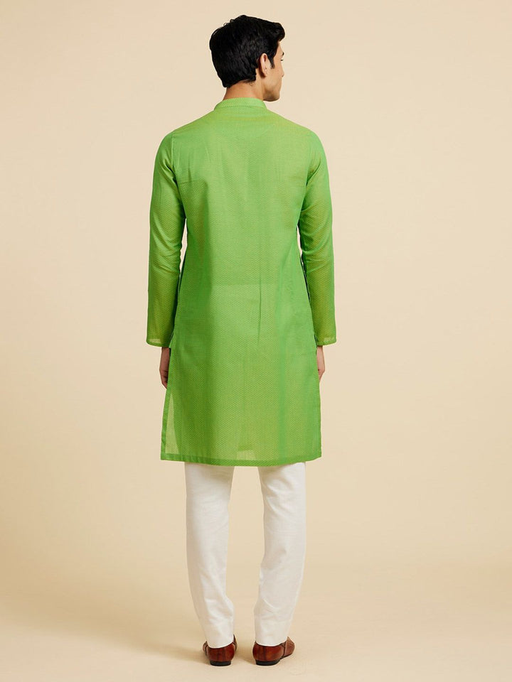 Diwas by Manyavar Chevron Woven Design Mandarin Collar Straight Kurta