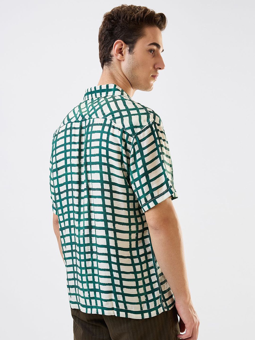 SPYKAR Men Relaxed Fit Cuban Collar Geometric Printed Casual Shirt