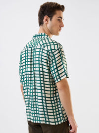 SPYKAR Men Relaxed Fit Cuban Collar Geometric Printed Casual Shirt